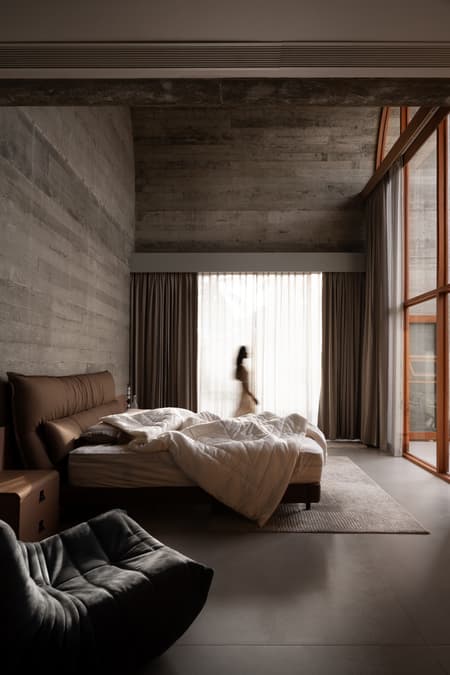 Vault House